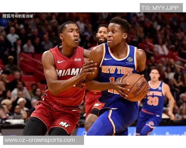 热火客场挑战尼克斯维金斯与戴维恩米切尔均可参赛助力球队