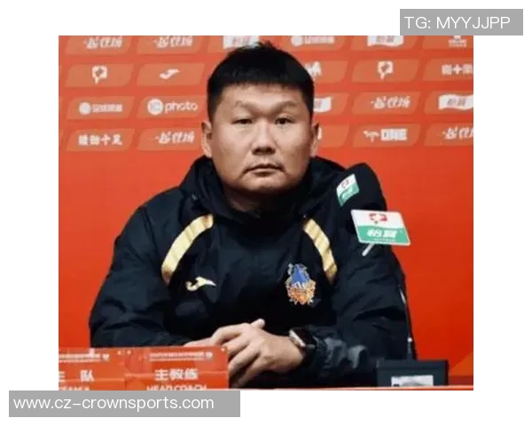 38岁前国脚刘建业正式执教重庆铜梁龙冲击中超新赛季